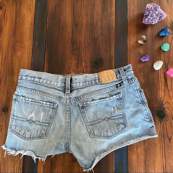 Lucky Brand Distress Jean Shorts - Picture 5 of 5